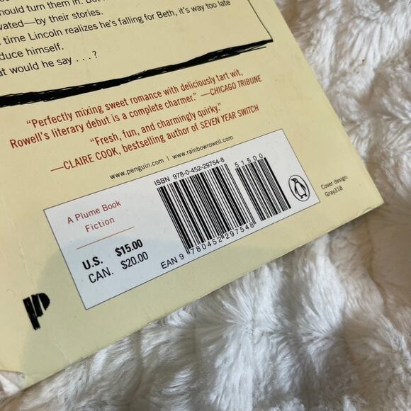 ATTACHMENTS Rainbow Rowell Young Adult Fiction YA Book Tok Reading - Picture 2 of 2